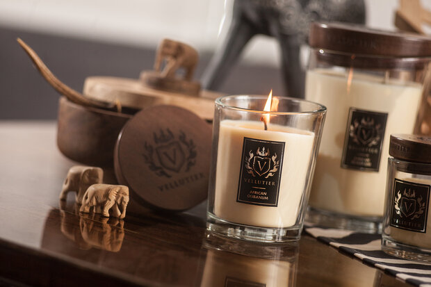 Vellutier candle medium